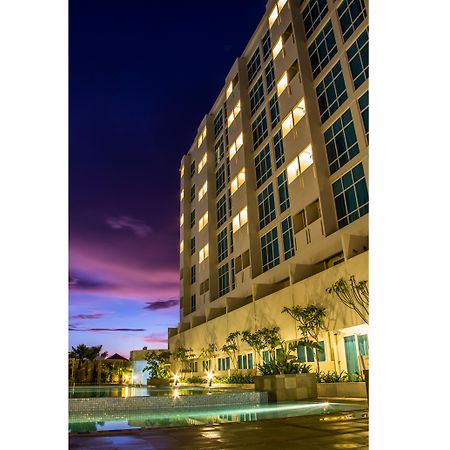 Swiss-Belinn Malang Exteriér fotografie