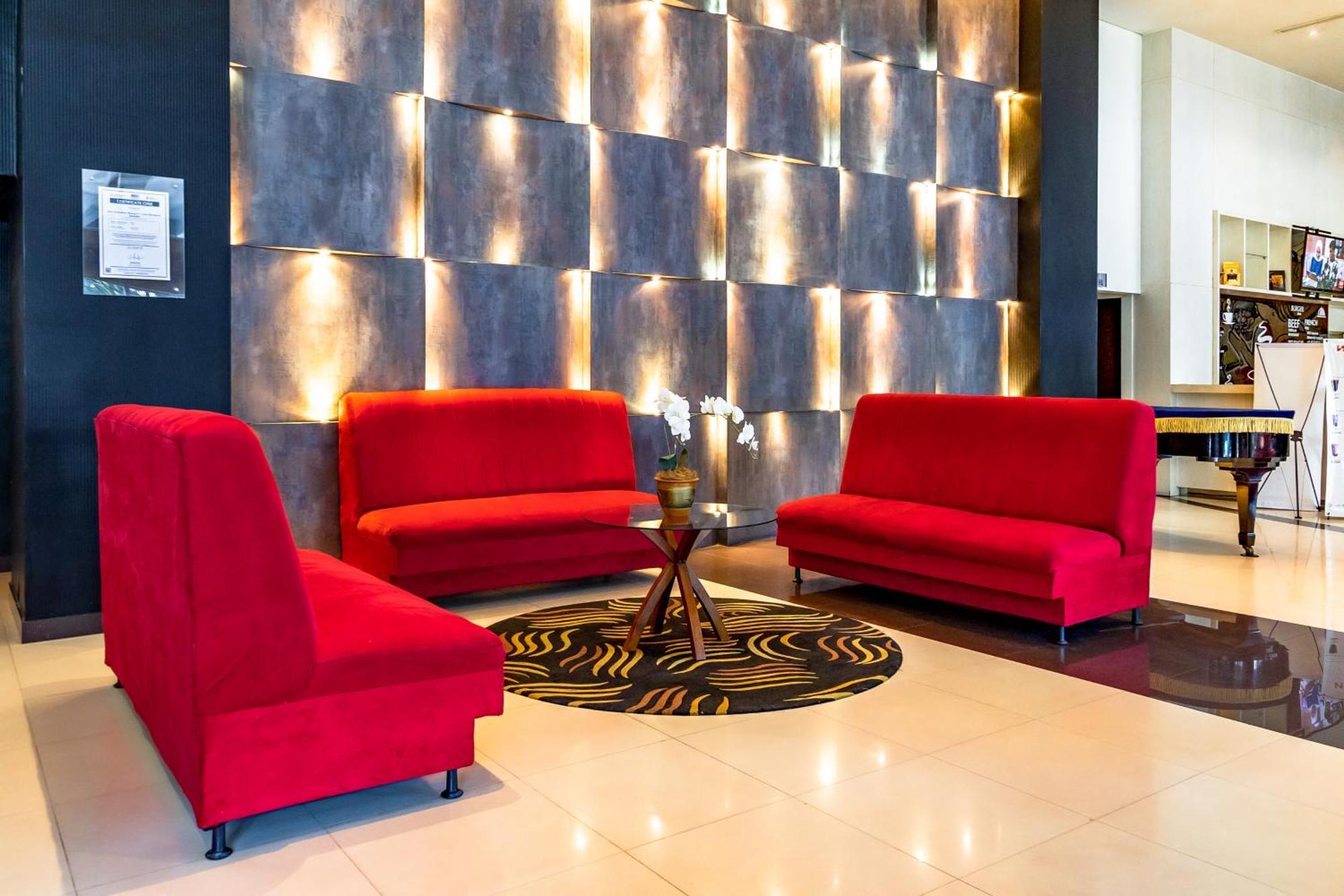Swiss-Belinn Malang Exteriér fotografie